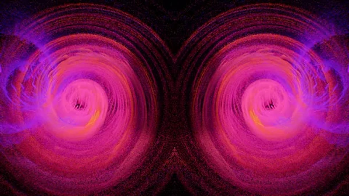 Flame: veils of fractal flames — screenshot of the Halofloor music visualizer