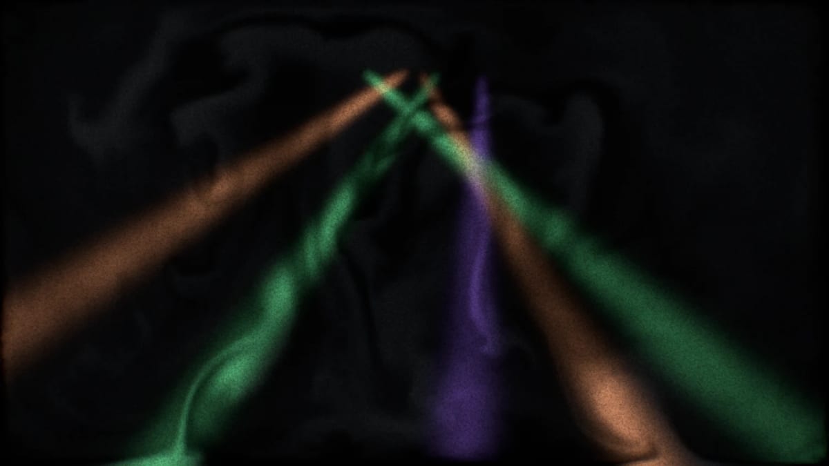 Haze: light beams in the haze — screenshot of the Halofloor music visualizer