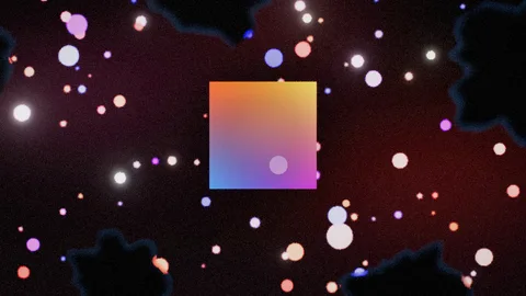 Focus : Soft bokeh bubbles of light around a colored square